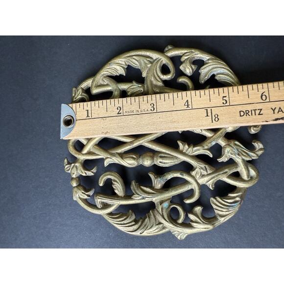 Vtg Solid Brass Trivet 1950 Colonial Williamsburg VA Metalcrafters Cypher CW1014 - Picture 3 of 6